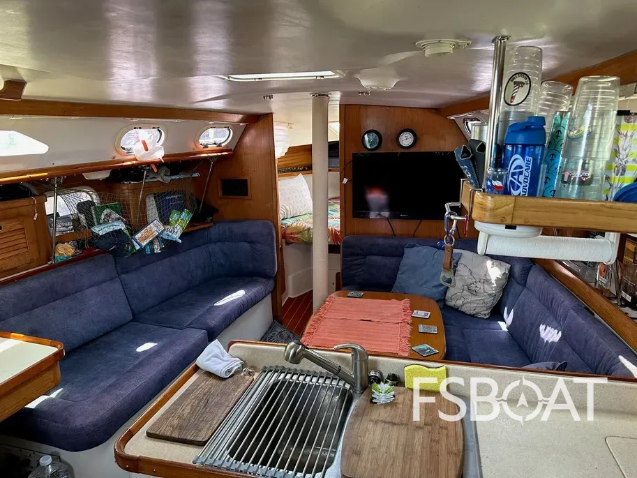 2001 Catalina 34 MkII - Media 11