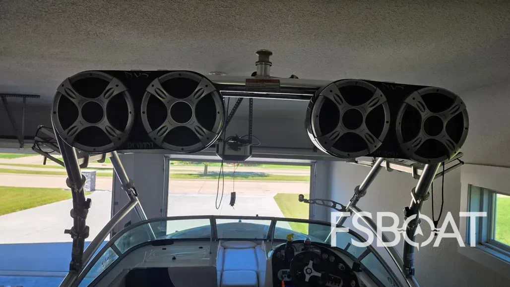 2005 Moomba Mobius XLV - Media 2