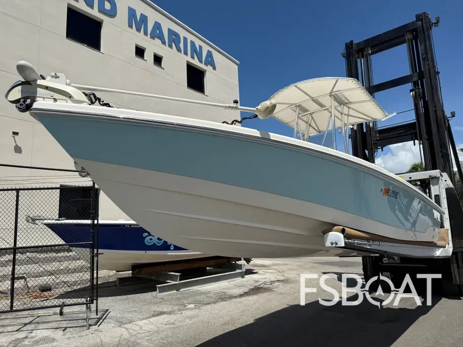 2016 Pathfinder 2400 TRS - Media 4