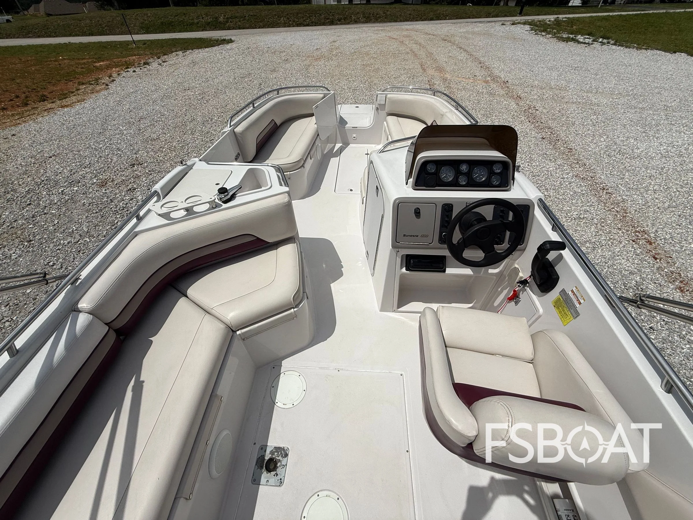 1994 Chaparral Sunesta 220 - Media 21