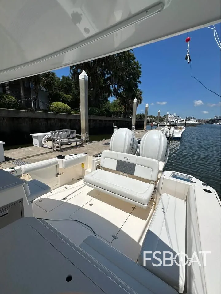 2021 Cobia 330 Dual Console - Media 2