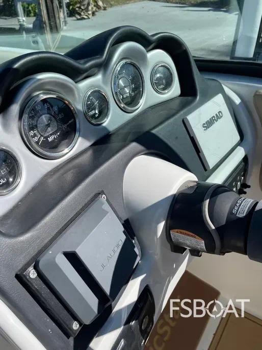 2019 NauticStar 243DC Sport Deck - Media 16