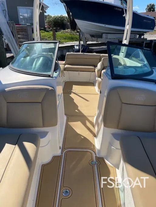 2019 NauticStar 243DC Sport Deck - Media 12