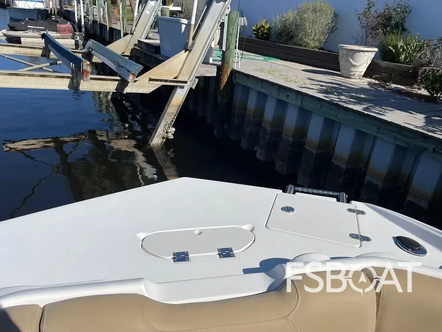 2019 NauticStar 243DC Sport Deck - Media 10