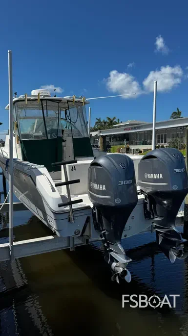 2003 Pursuit 3070 - Media 2
