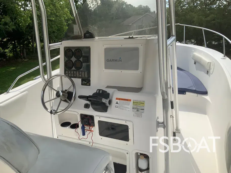 2006 Seaswirl Striper 26 - Media 13