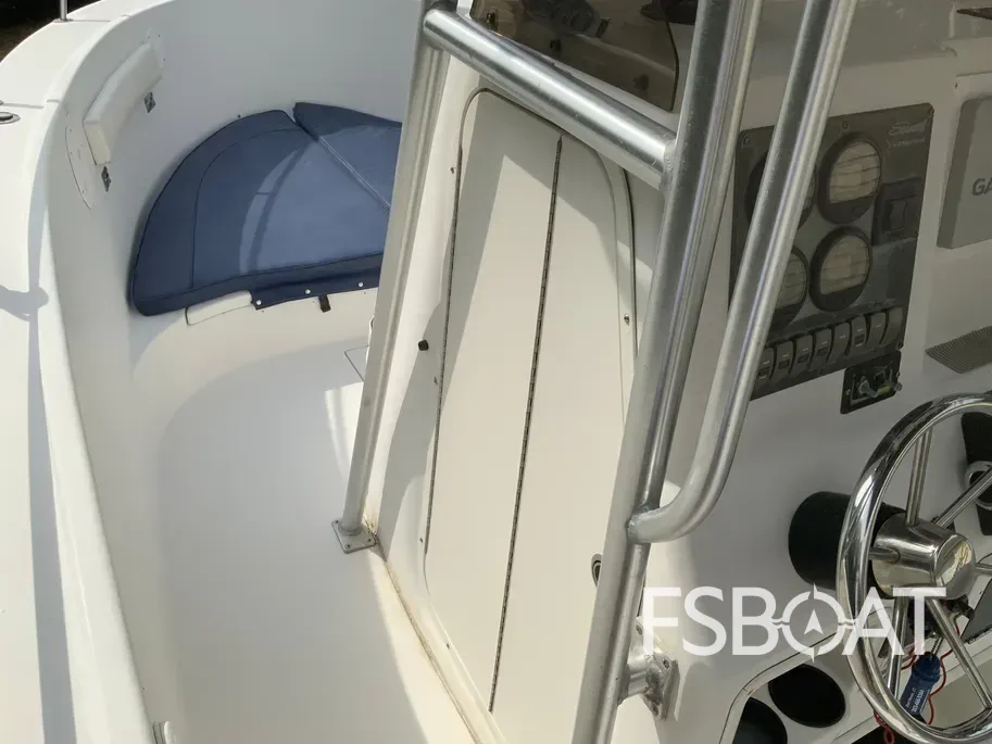 2006 Seaswirl Striper 26 - Media 16