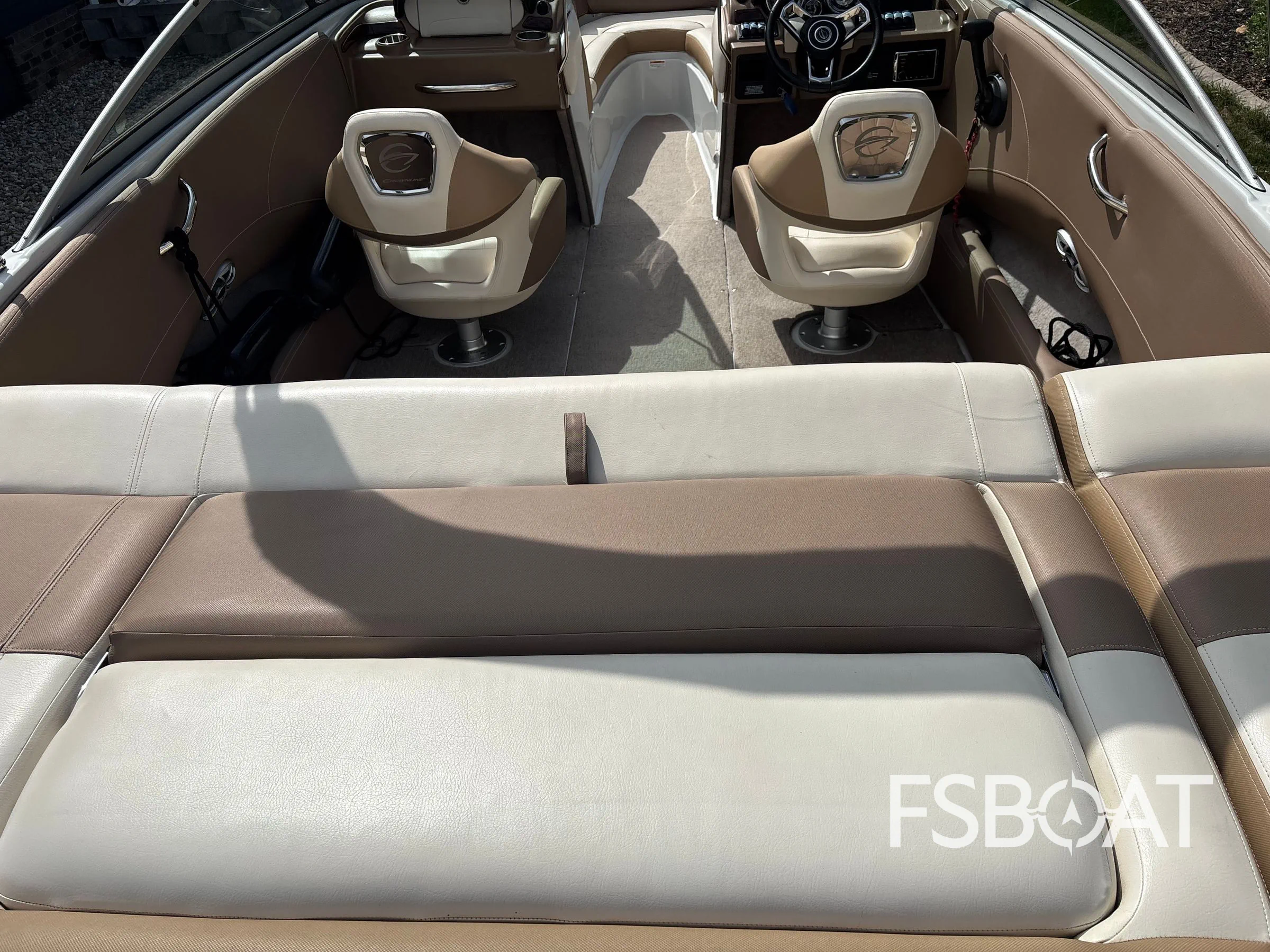 2019 Crownline 215 SS - Media 24