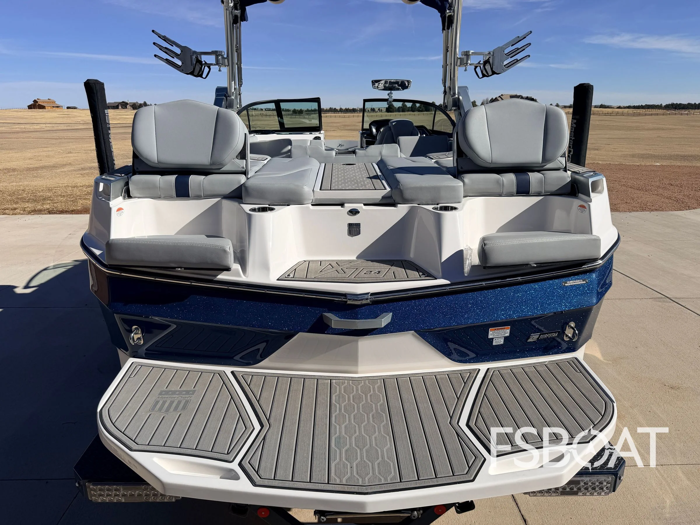 2022 MasterCraft XT24 - Media 4