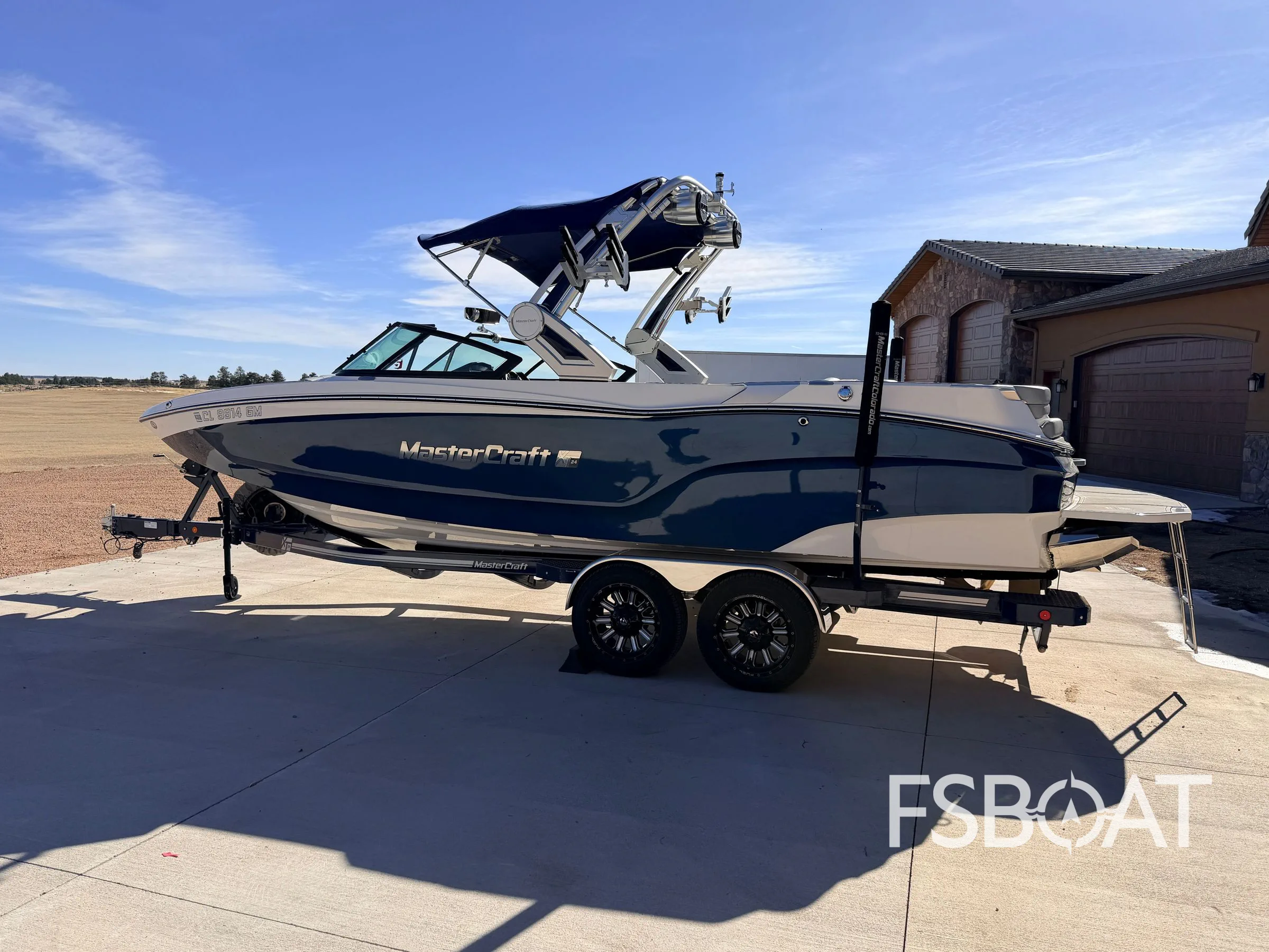 2022 MasterCraft XT24 - Media 3