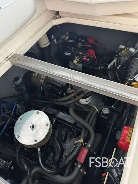 1992 Sea Ray 290 Sundancer - Media 17