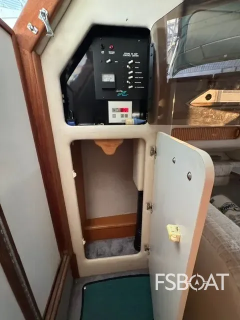 1992 Sea Ray 290 Sundancer - Media 22