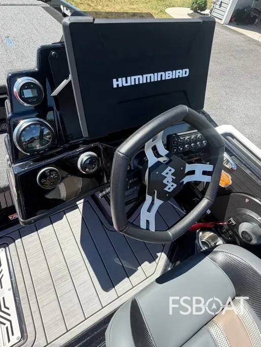 2025 Bass Cat Puma STS - Media 10