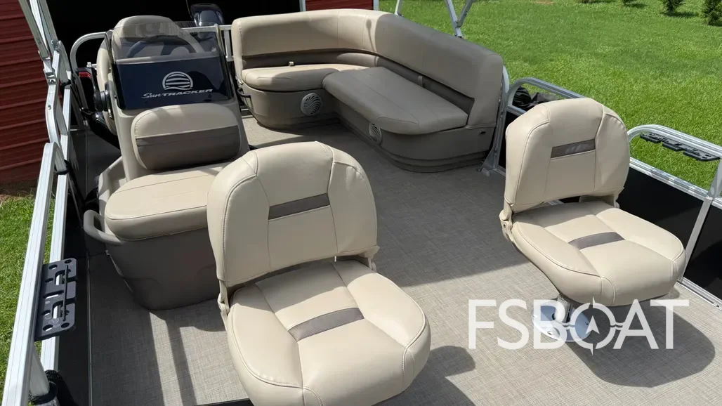 2021 Sun Tracker Bass Buggy 16 XL Select - Media 7