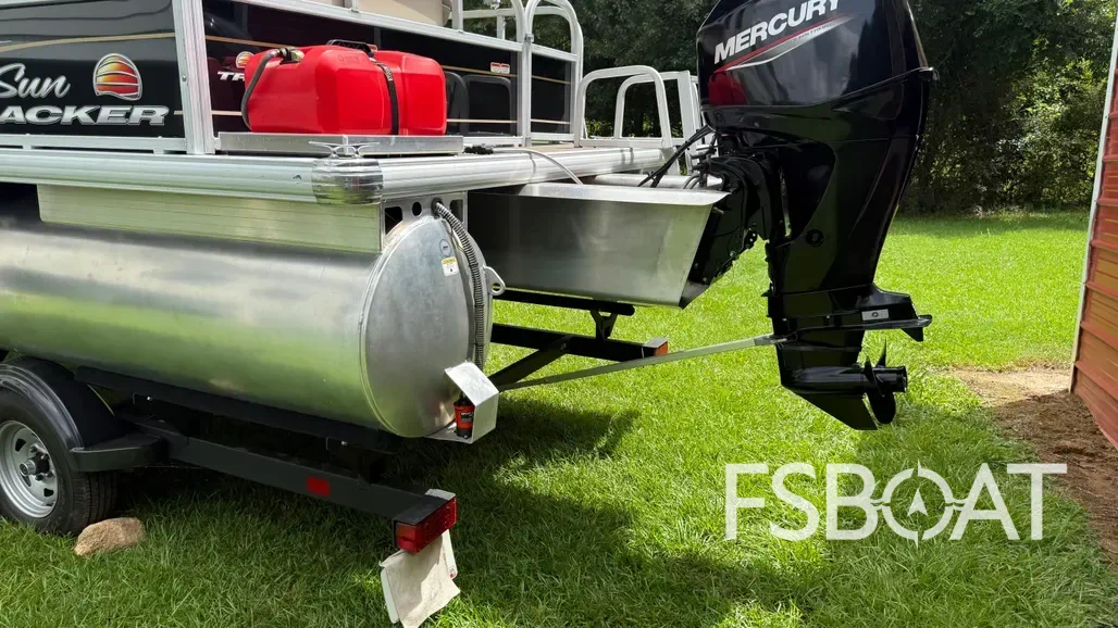 2021 Sun Tracker Bass Buggy 16 XL Select - Media 17