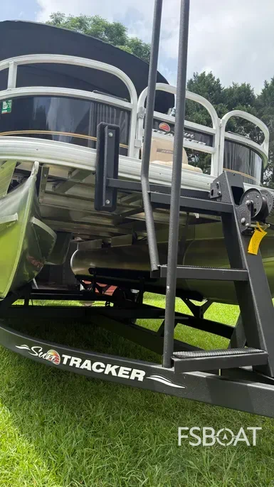 2021 Sun Tracker Bass Buggy 16 XL Select - Media 12