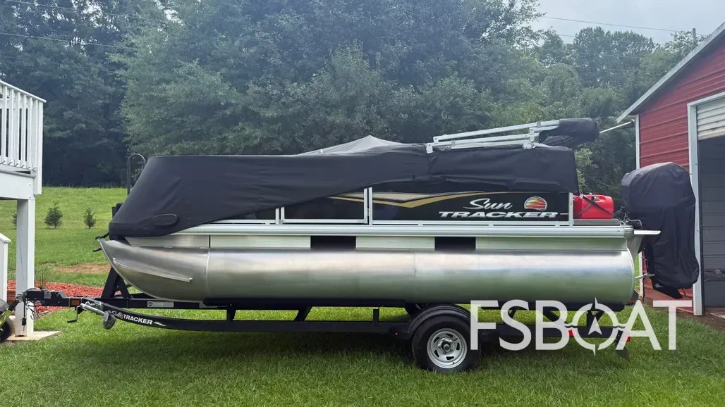 2021 Sun Tracker Bass Buggy 16 XL Select - Media 4