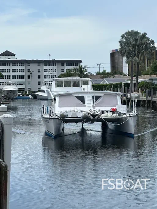 2017 Custom Kittiwake 42 - Media 3