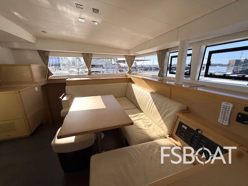 2018 Lagoon 400 S2 - Media 7
