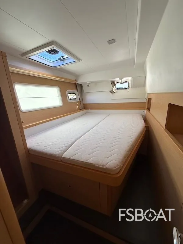 2018 Lagoon 400 S2 - Media 8