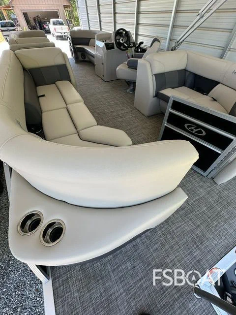 2023 Harris Cruiser 230 - Media 16