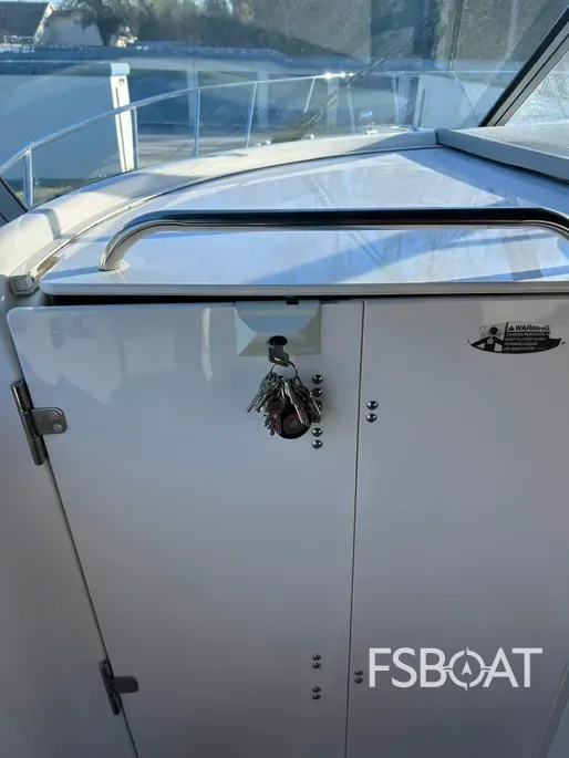 2006 Maxum 3300 SE - Media 13