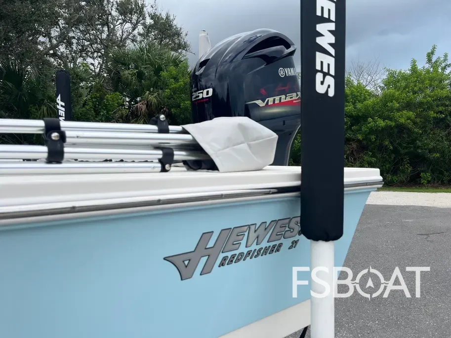 2021 Hewes Redfisher 21 - Media 8
