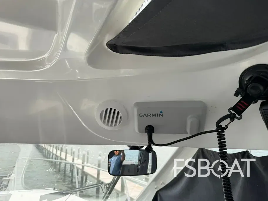 2020 Beneteau Antares 9 OB - Media 10