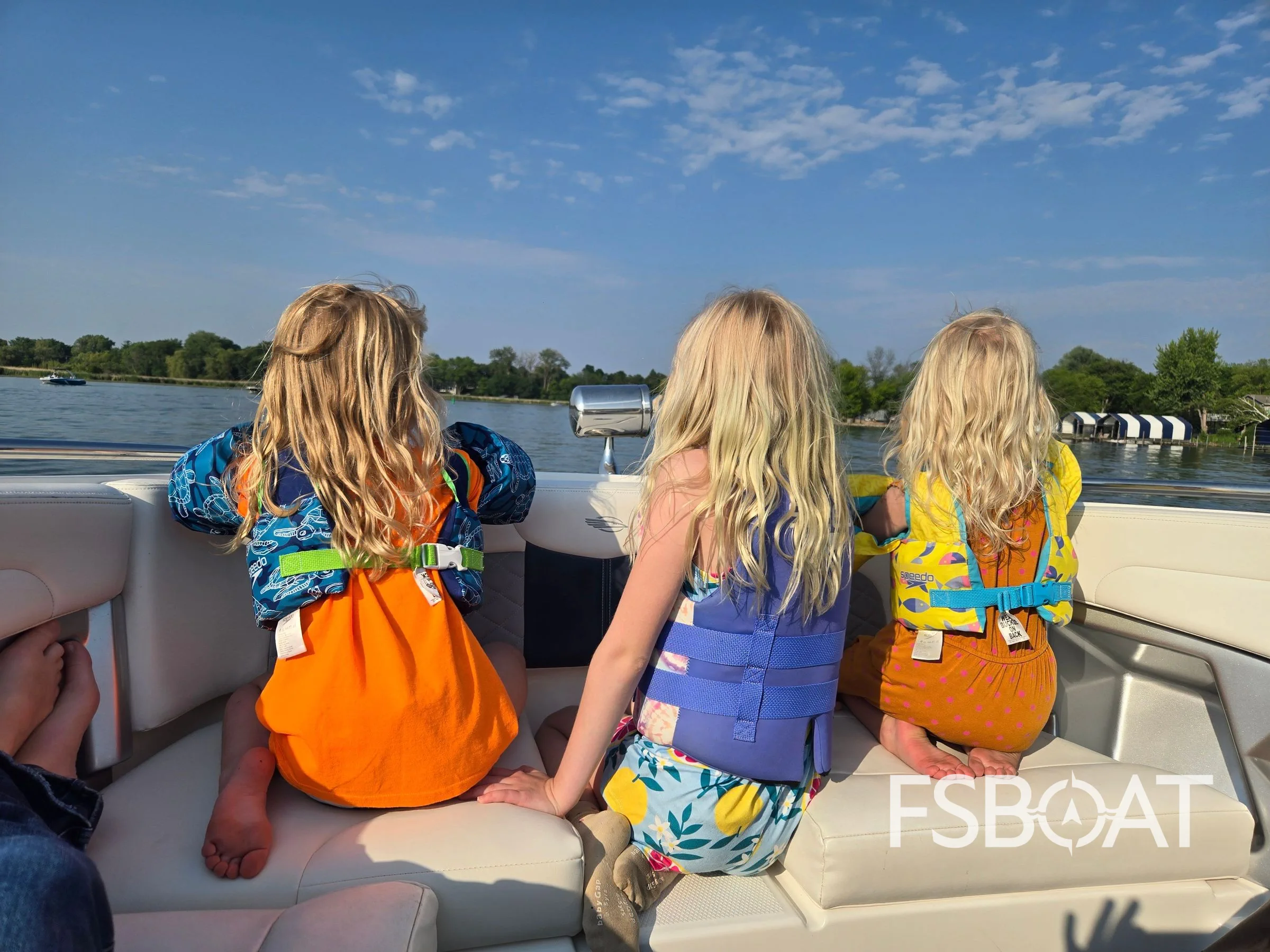 2012 Chaparral 327 SSX - Media 8