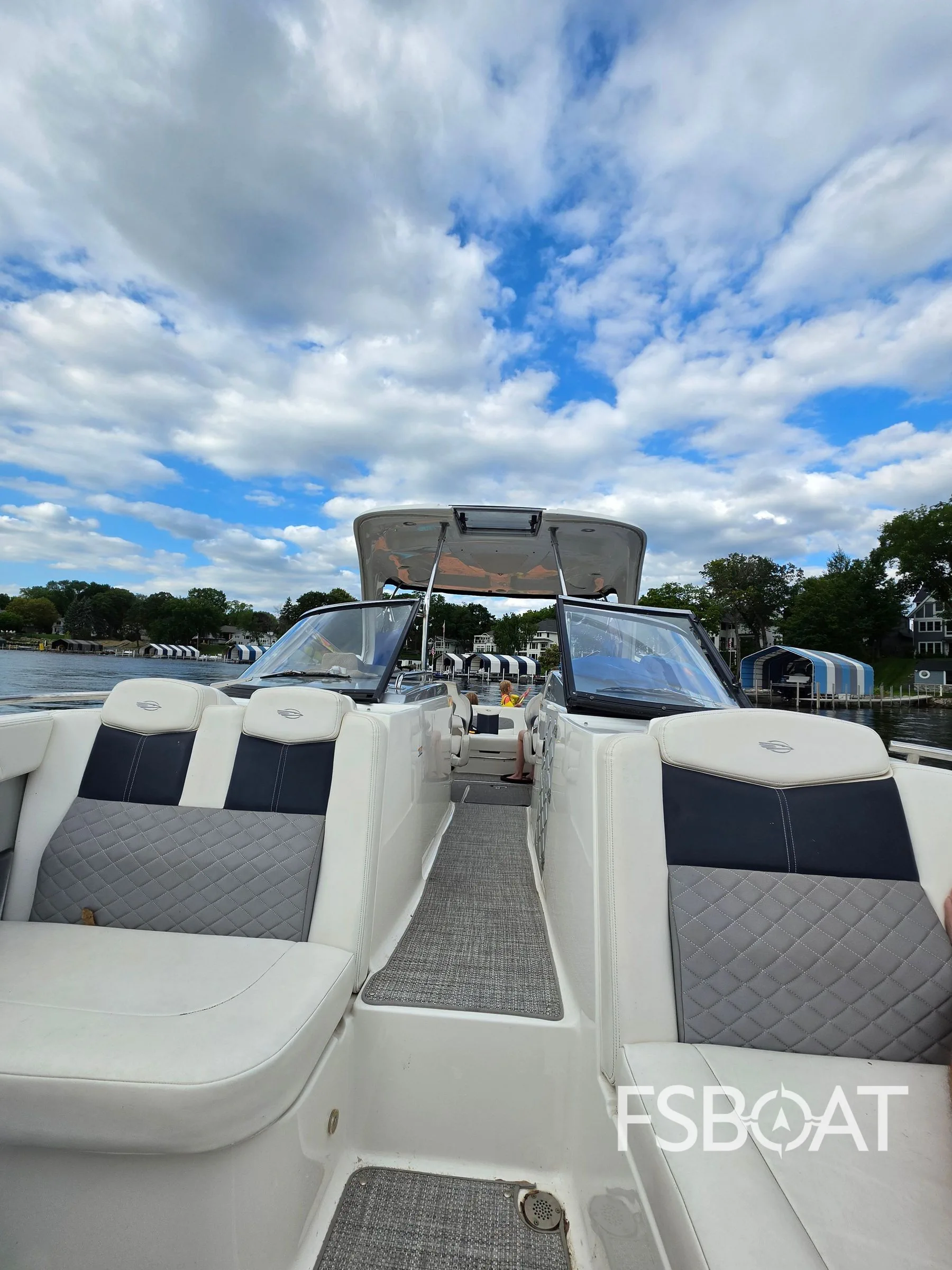 2012 Chaparral 327 SSX - Media 15