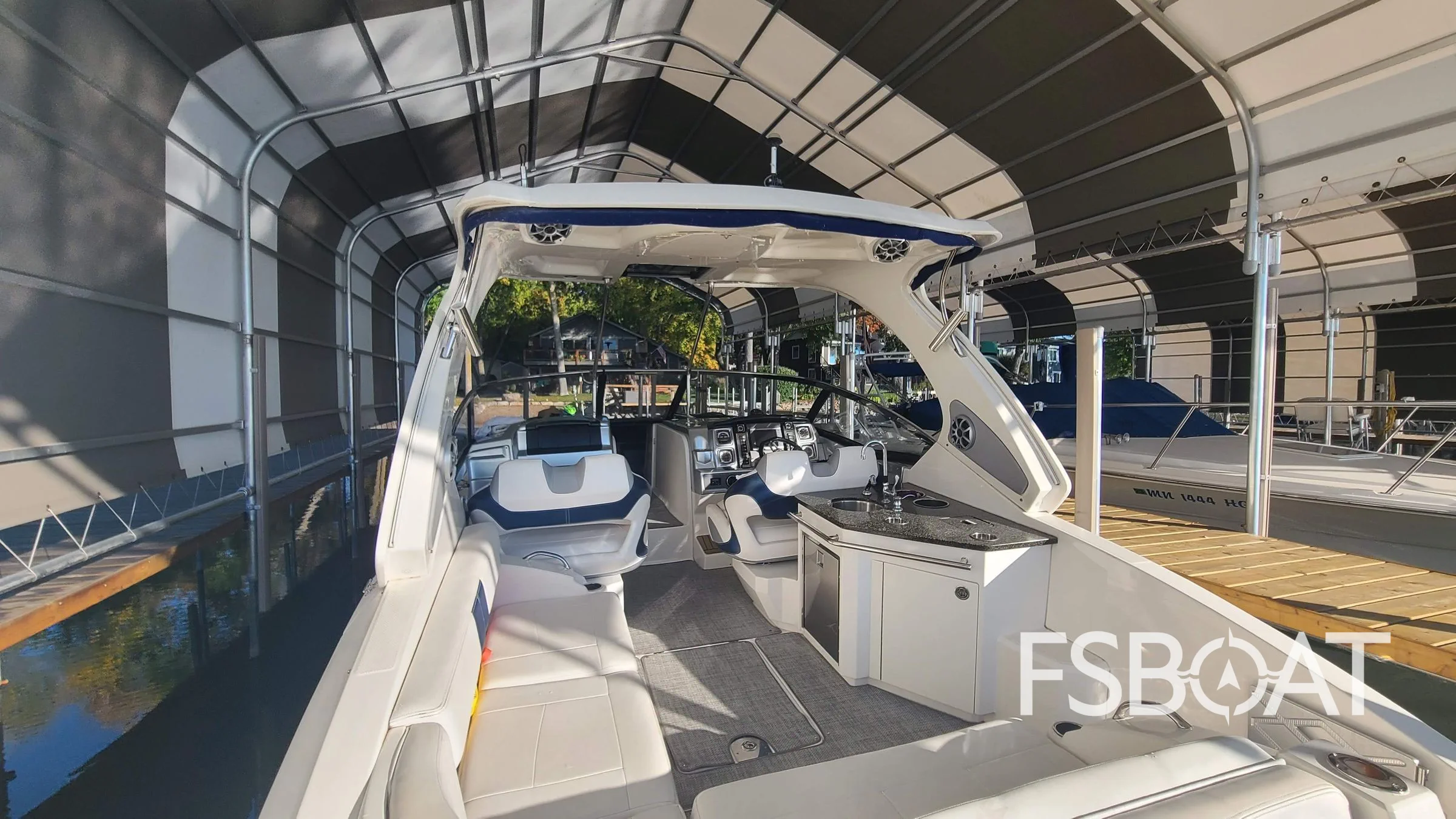 2012 Chaparral 327 SSX - Media 22