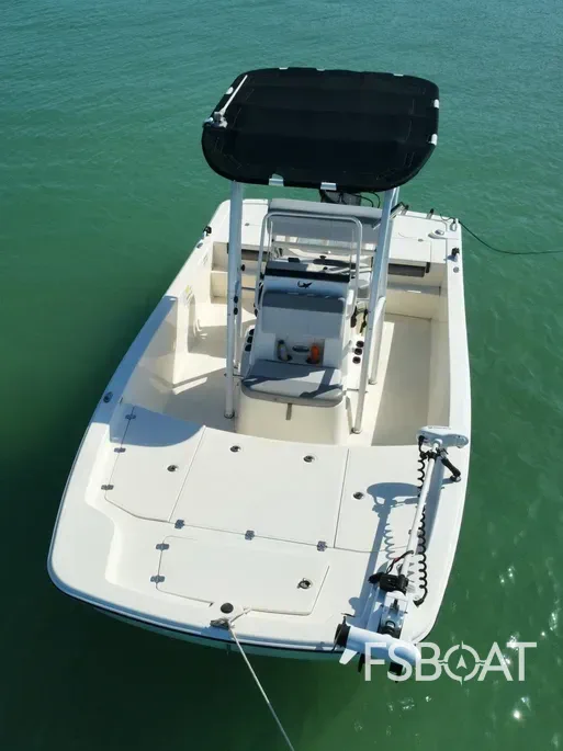 2023 Mako Pro Skiff - Media 3