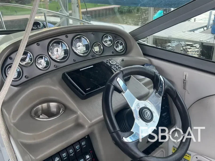 2010 Crownline 260 CR - Media 6