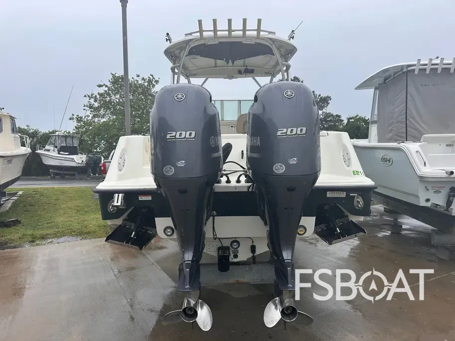 2023 Hydra-Sports Vector VX2500 - Media 3