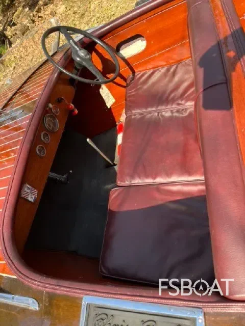 1938 Chris-Craft Custom Deluxe Runabout - Media 6