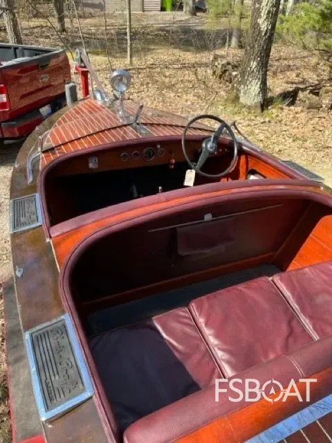 1938 Chris-Craft Custom Deluxe Runabout - Media 5