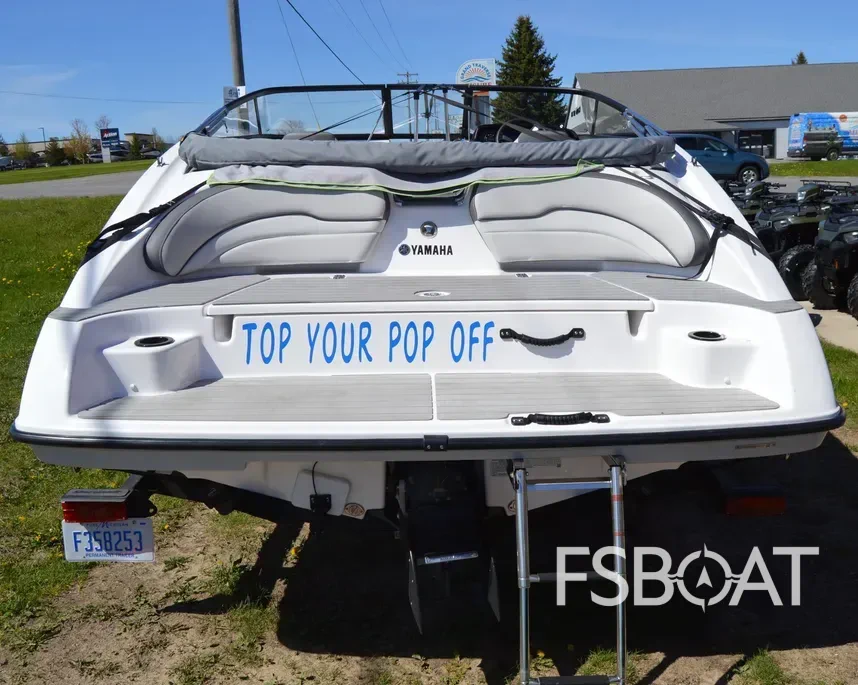 2023 Yamaha Boats SX190 - Media 10