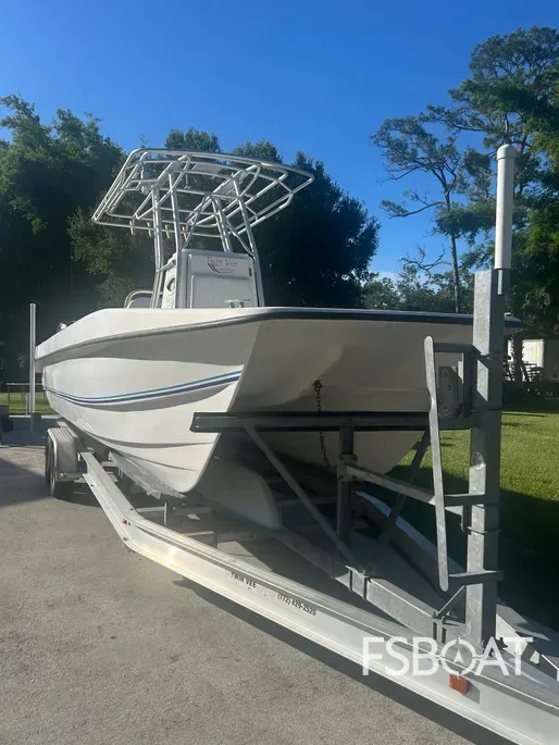 2007 Twin Vee 26 Center Console