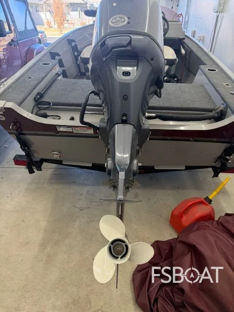 2023 Smoker Craft Resorter 151 - Media 5