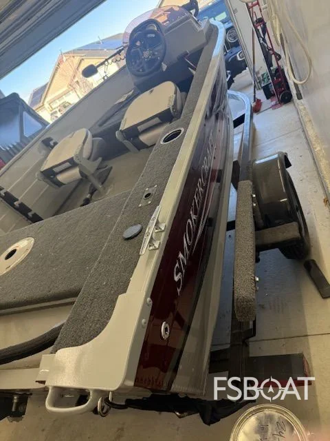 2023 Smoker Craft Resorter 151 - Media 6