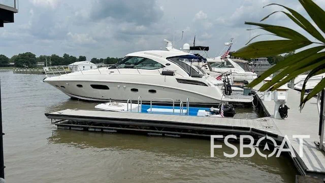 2009 Sea Ray 43 Sundancer - Media 5