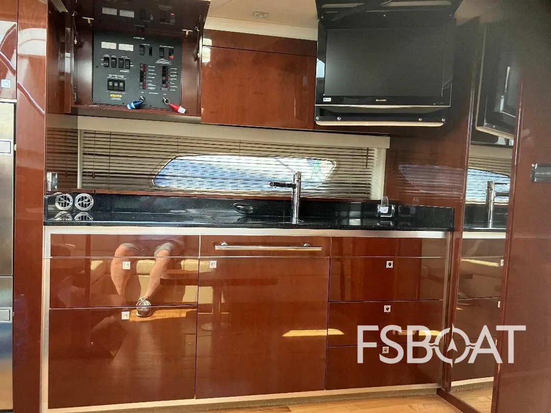 2009 Sea Ray 43 Sundancer - Media 22