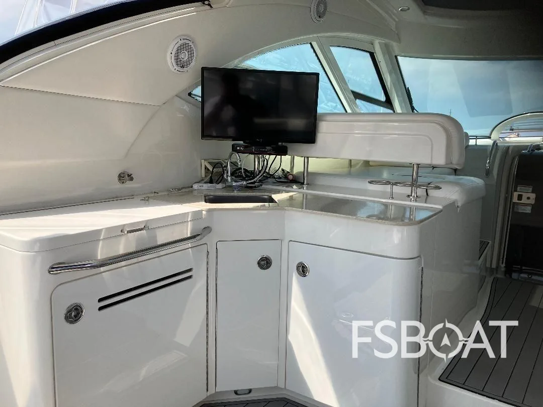 2009 Sea Ray 43 Sundancer - Media 16