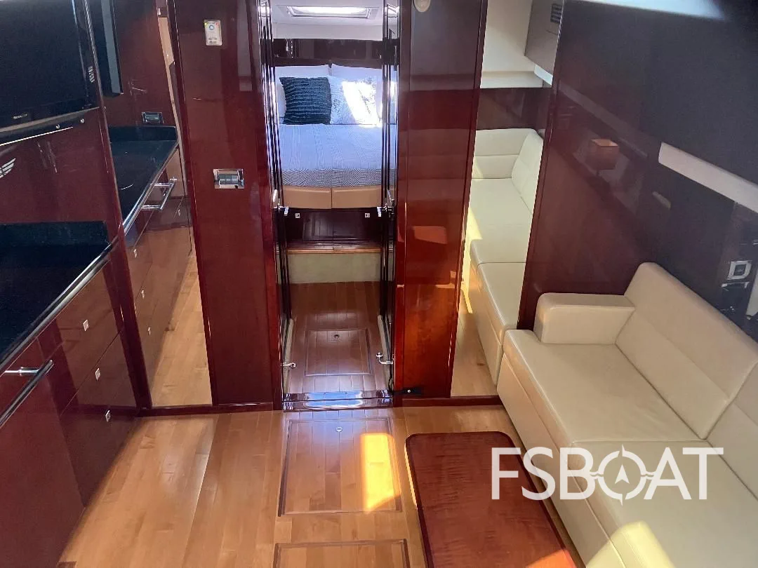 2009 Sea Ray 43 Sundancer - Media 23