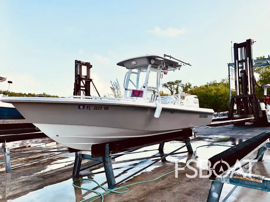 2007 Everglades 243 Center Console - Media 3