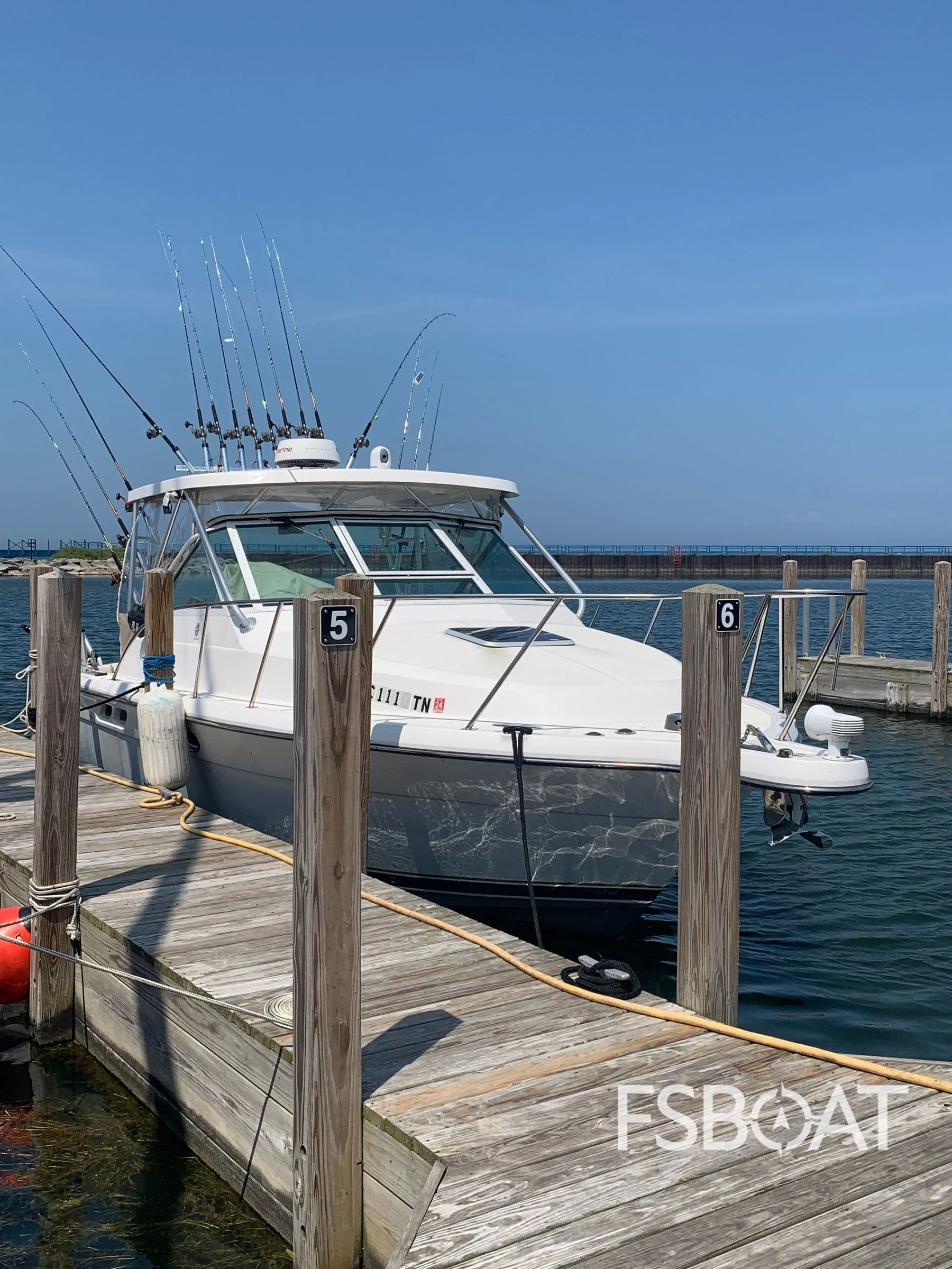 2006 Tiara Yachts 2900 Open Classic - Media 3
