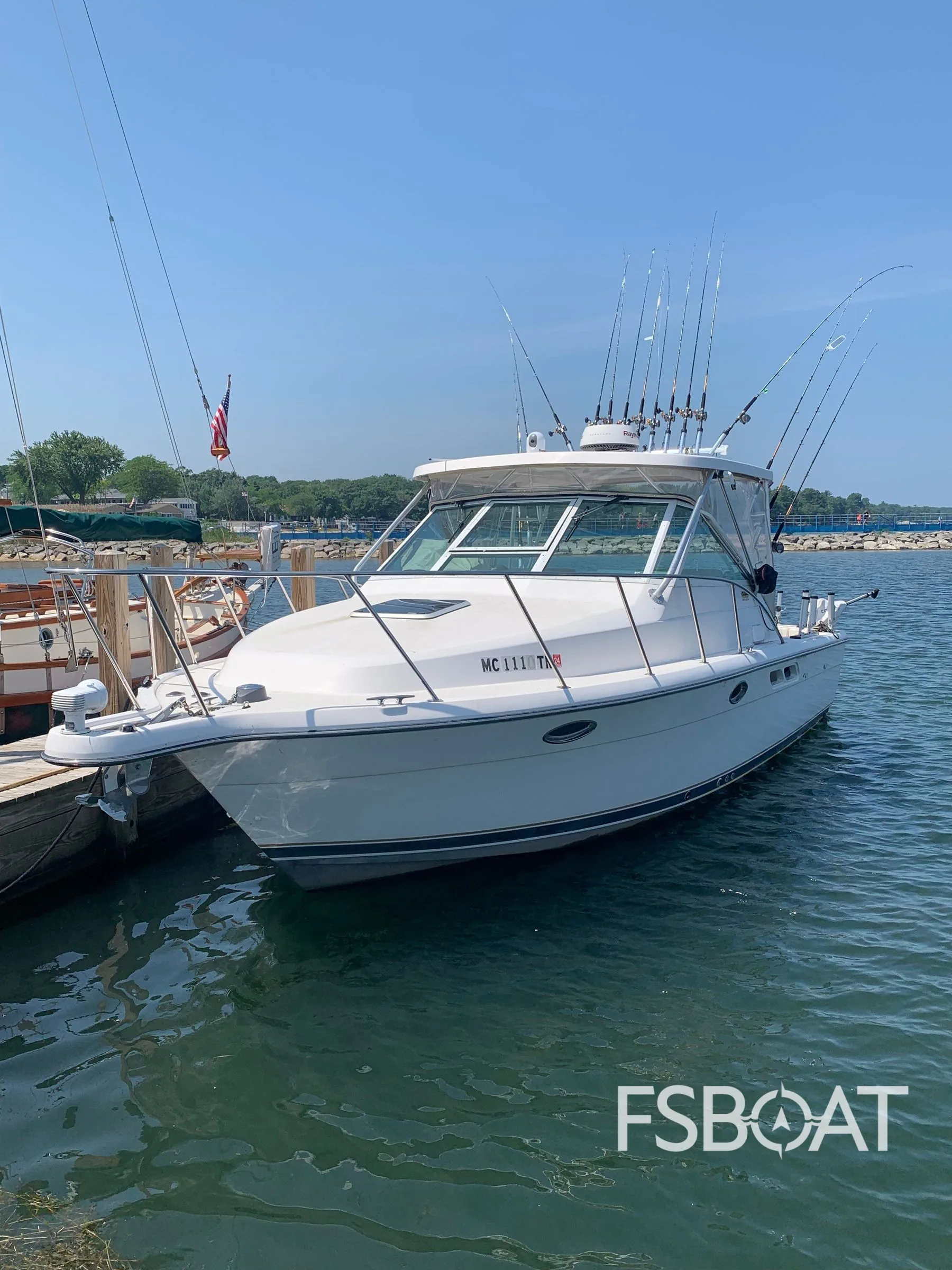 2006 Tiara Yachts 2900 Open Classic - Media 5
