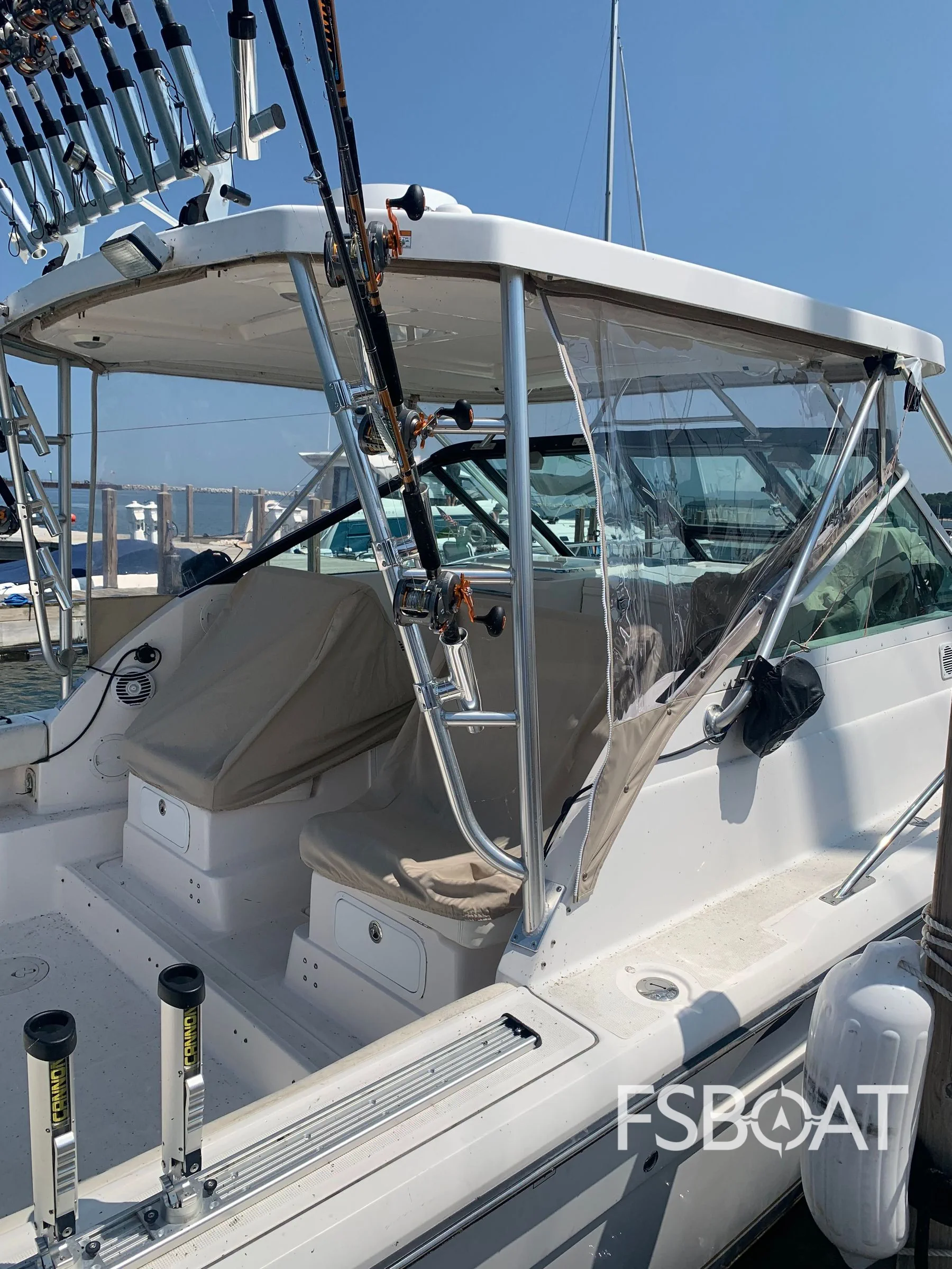 2006 Tiara Yachts 2900 Open Classic - Media 6