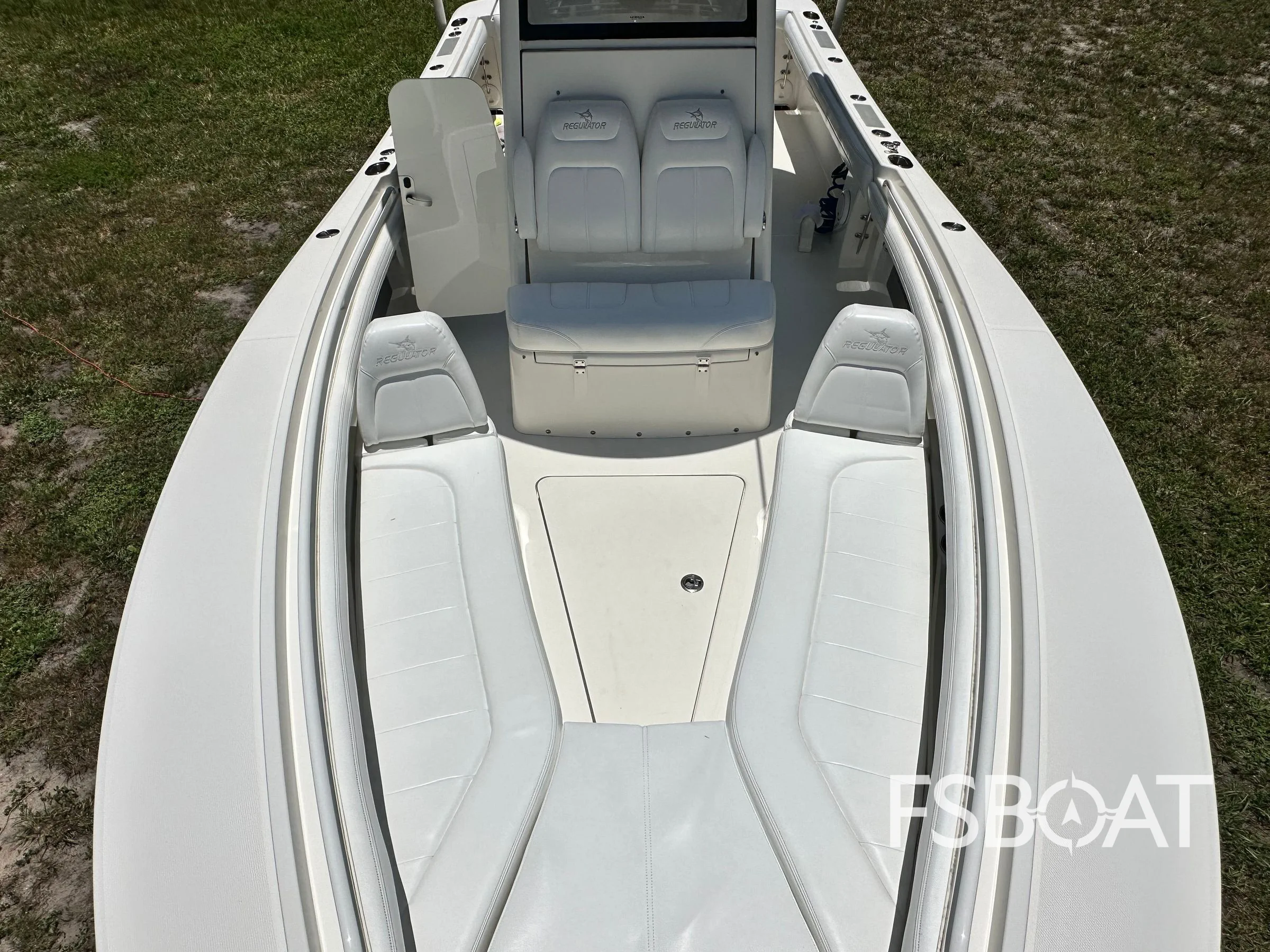 2020 Regulator 23 FS - Media 23
