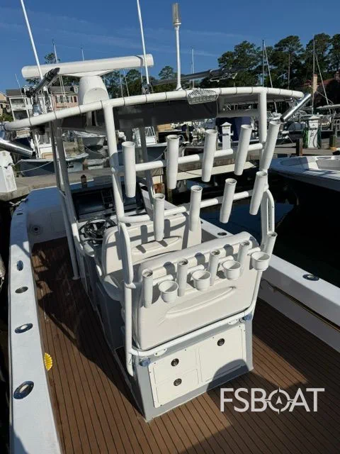 2024 Twin Vee Custom - Media 13